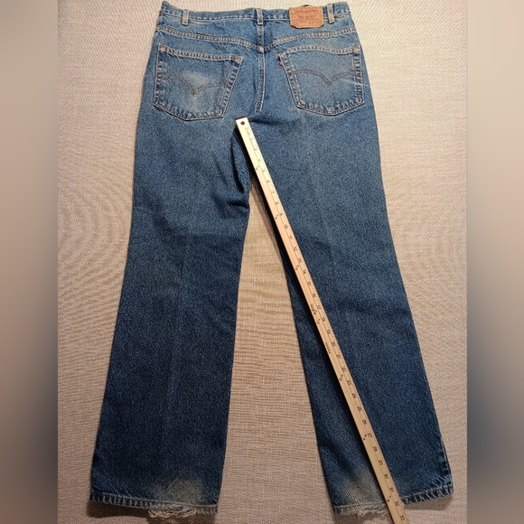 Vintage made in USA Levi's 517, 38x32, Distressed Blue denim, Good condition - Picture 5 of 9